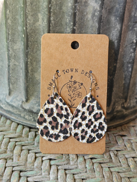 Leopard Teardrops