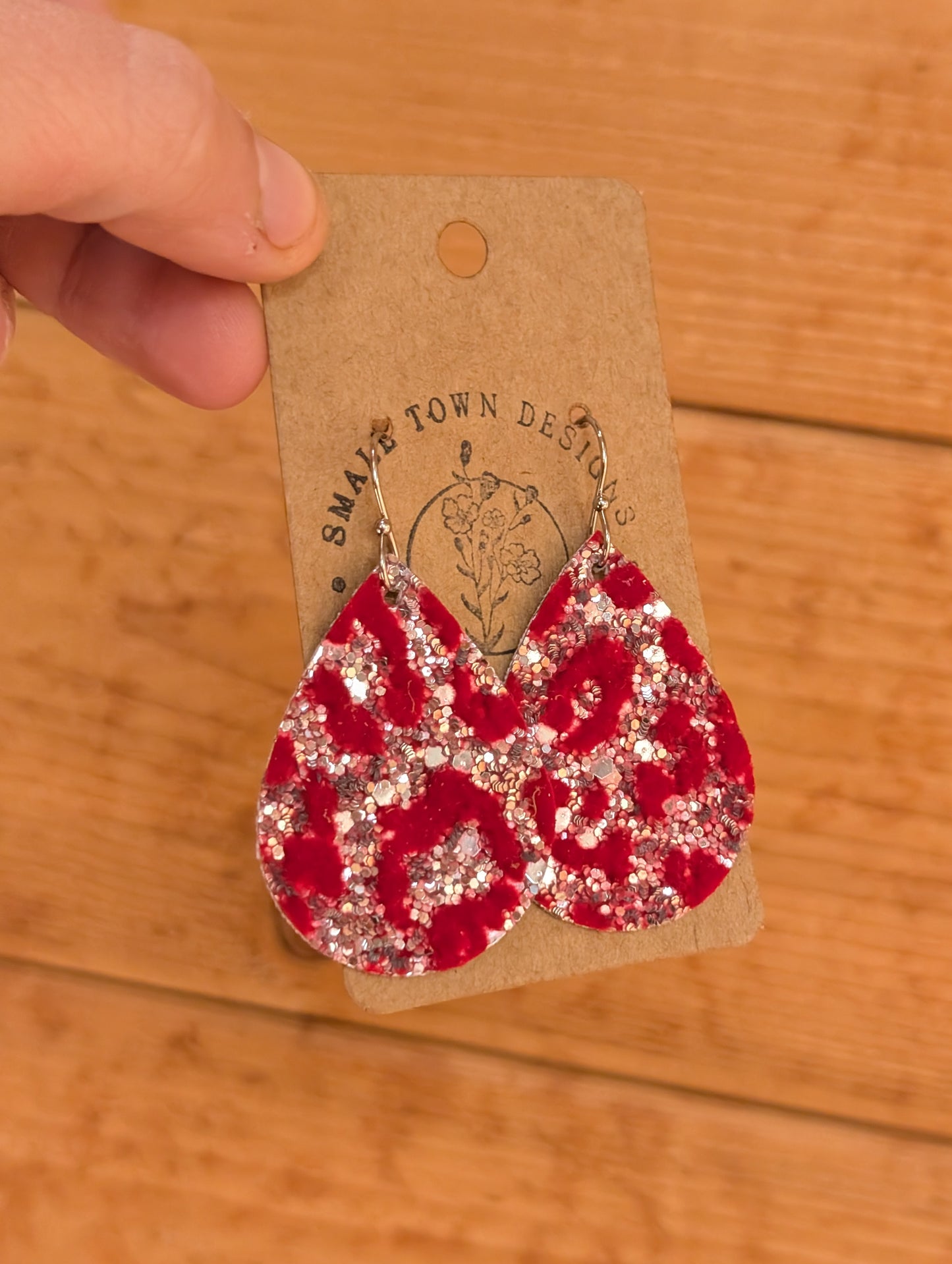 Vegan Glitter on Leather Leopard Teardrops