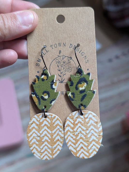 Mustard pineapples