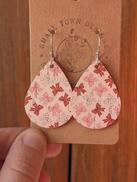 Valentine Bow Teardrops