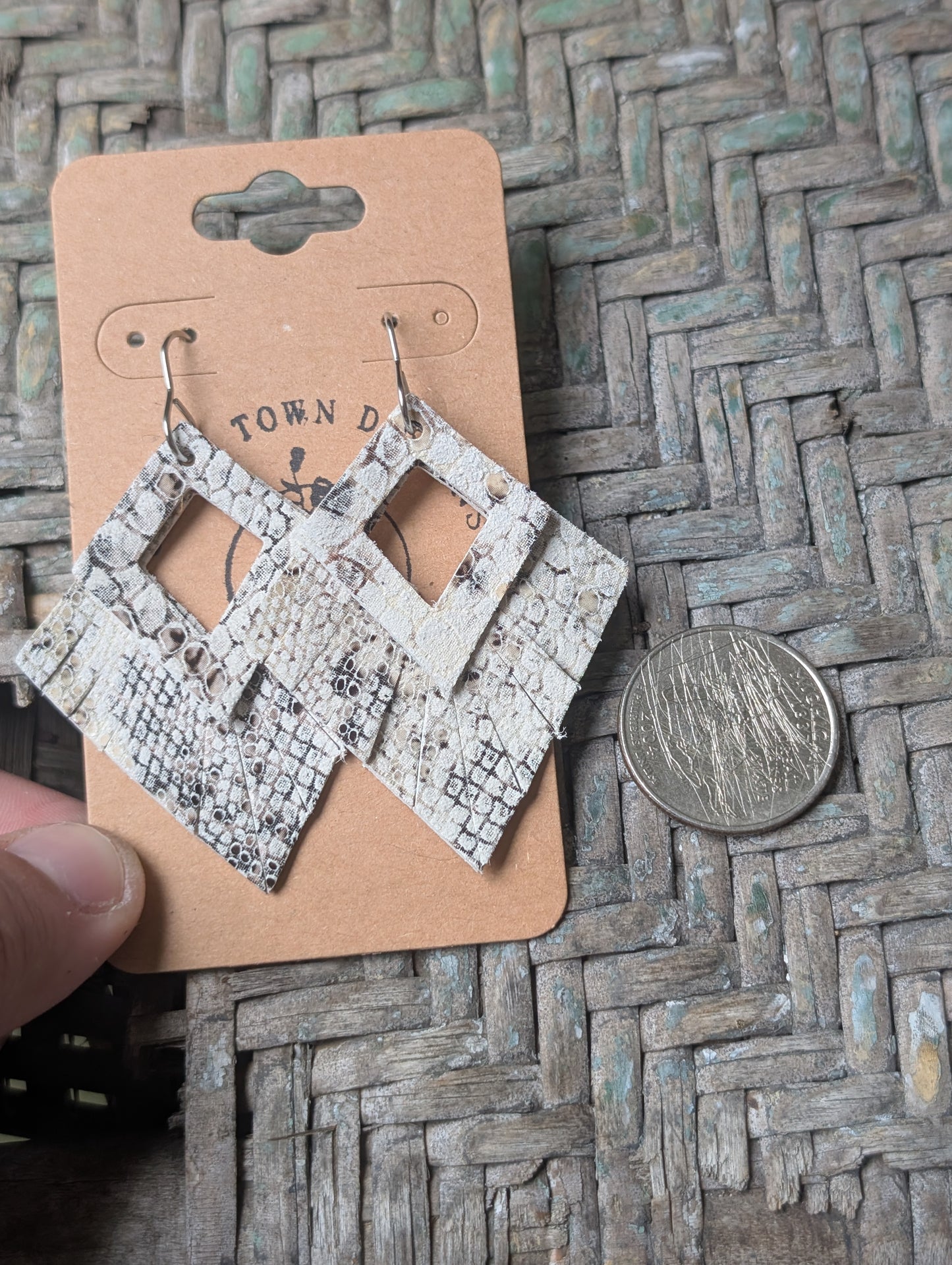 White Snakeskin Diamonds