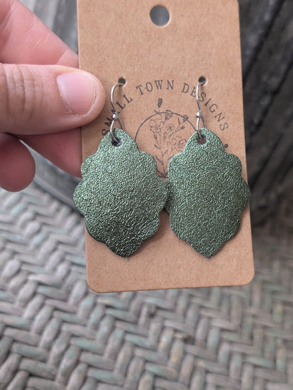 Metallic Olive Scallops