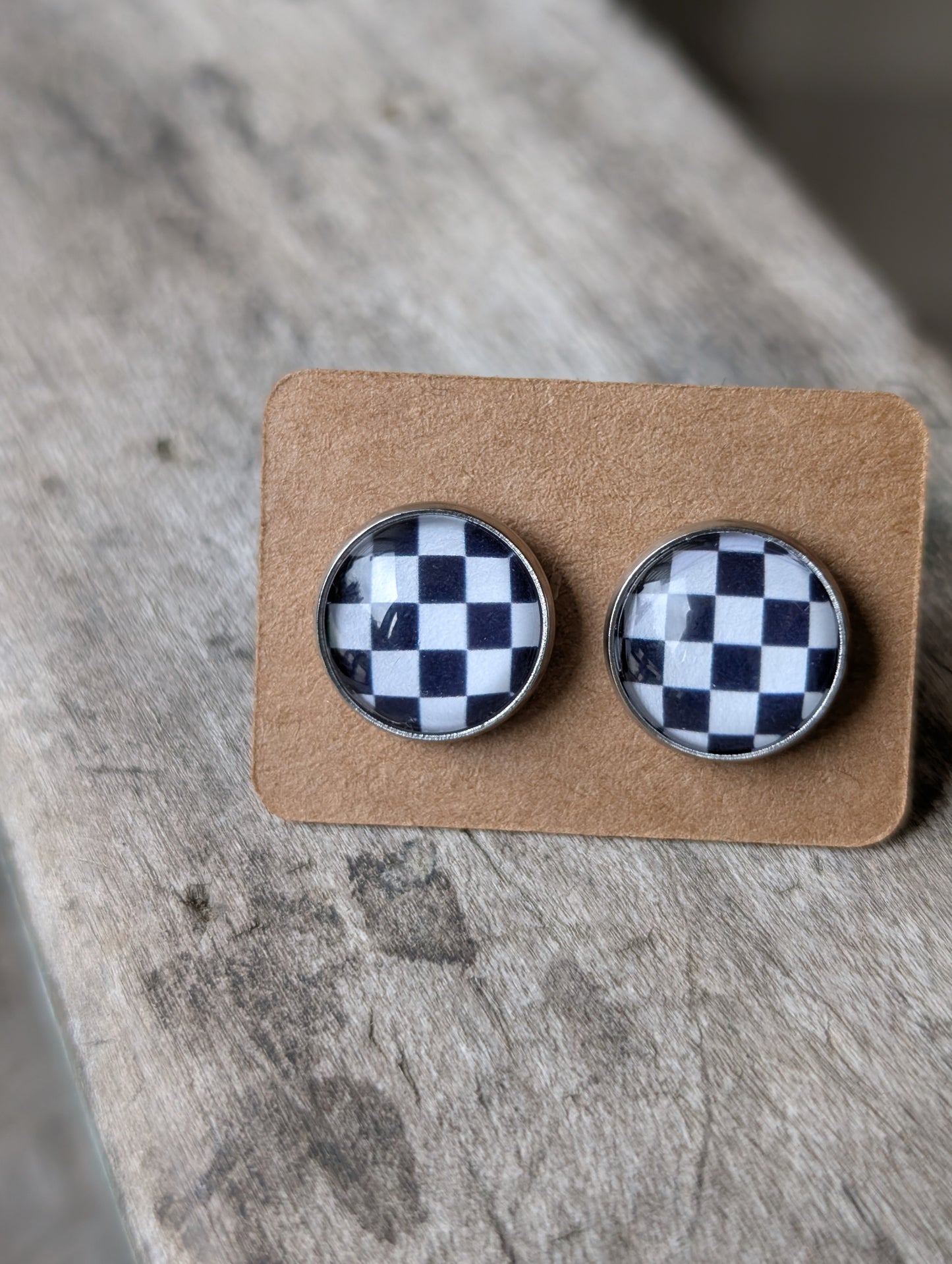 Checkered Studs
