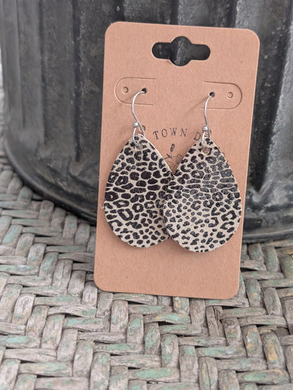 Jungle Leopard Teardrops