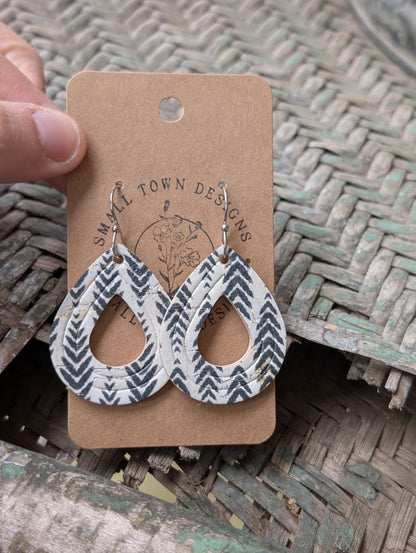 Aztec Chevron Teardrops