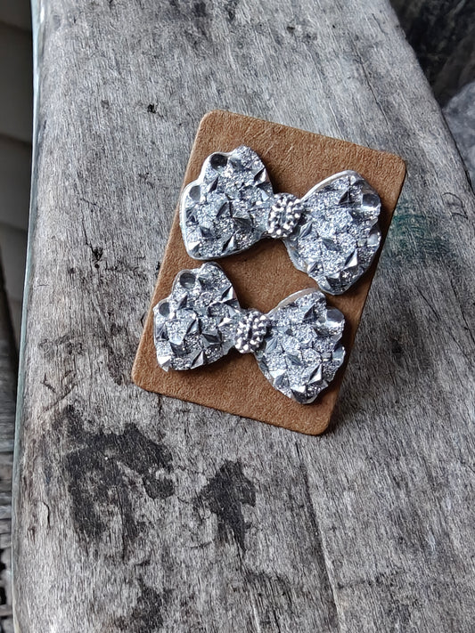 Large Bow Studs