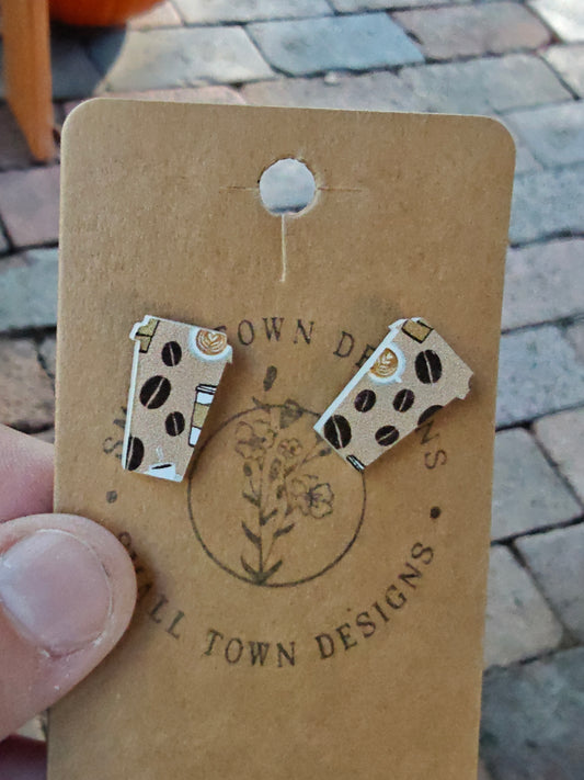 Coffee cup studs