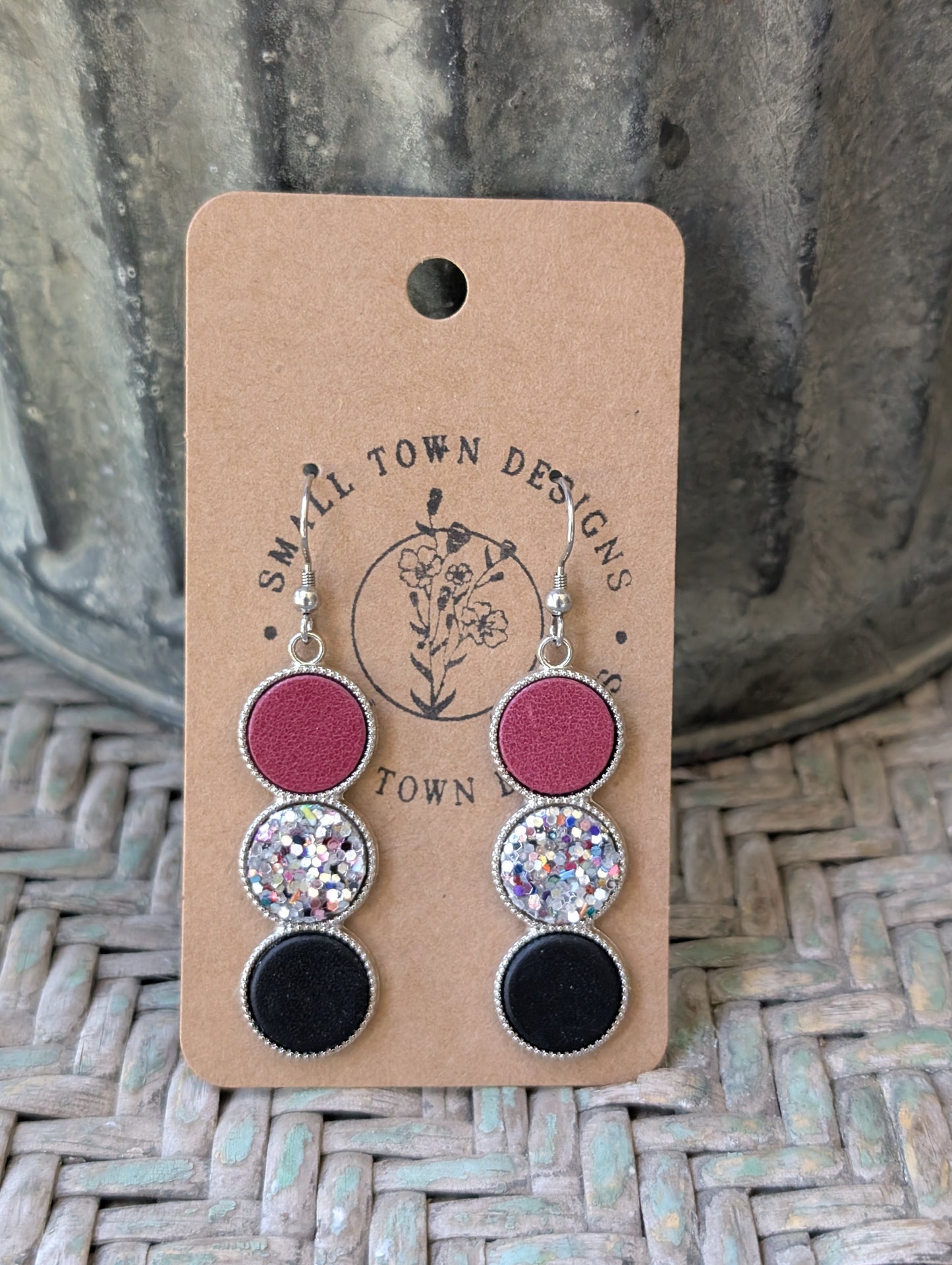 Magenta, Multi Silver, Black Trios