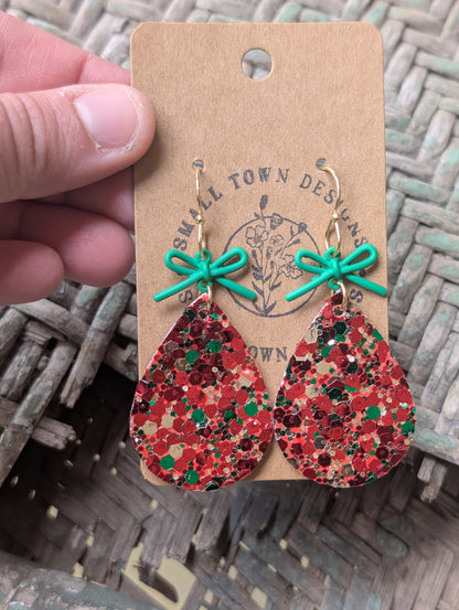 Christmas Spirit Teardrops