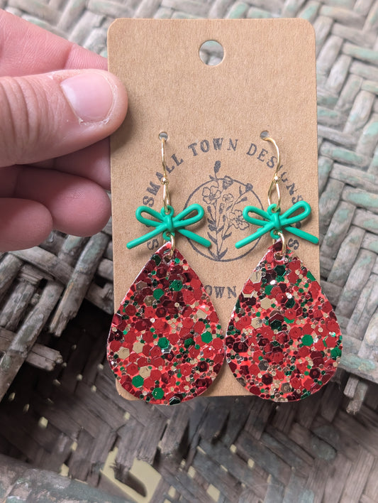 Christmas Spirit Teardrops
