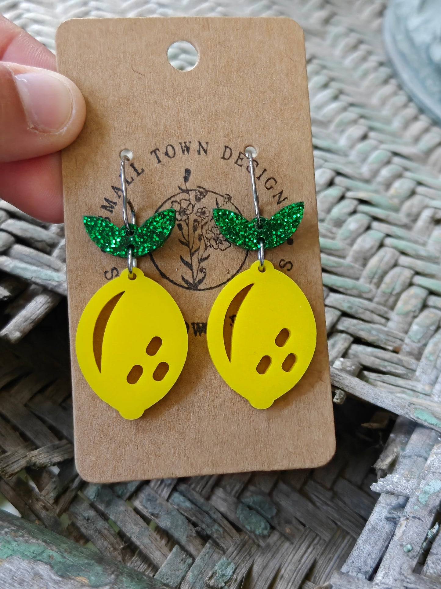 Lemon Dangles