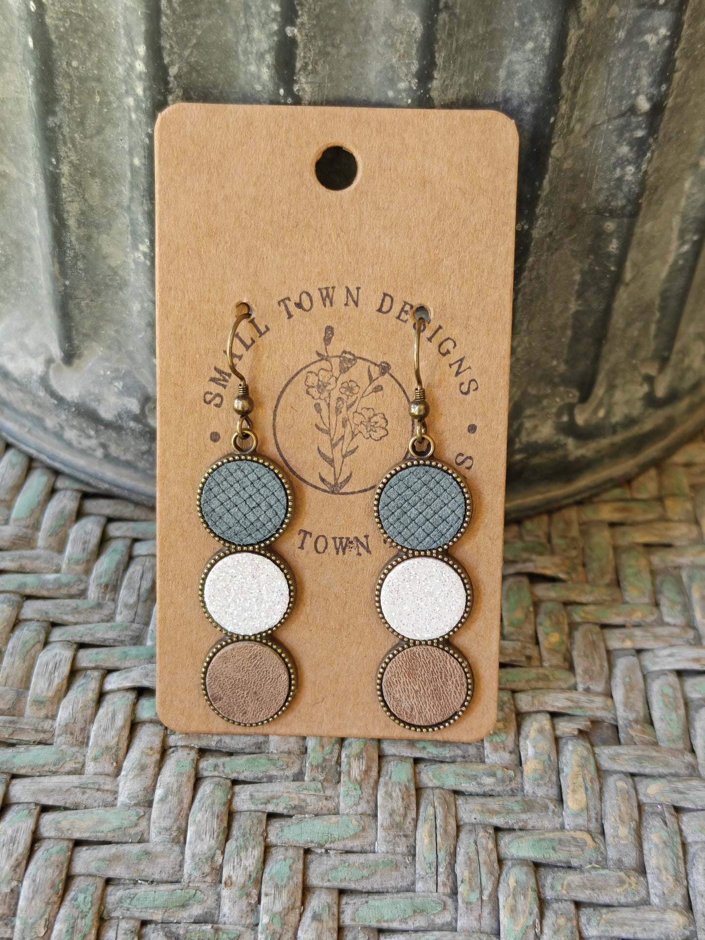 Cornflower Blue Trio