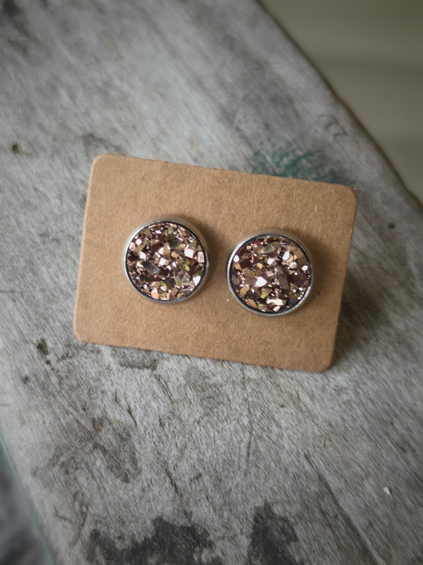 10mm Taupe Studs
