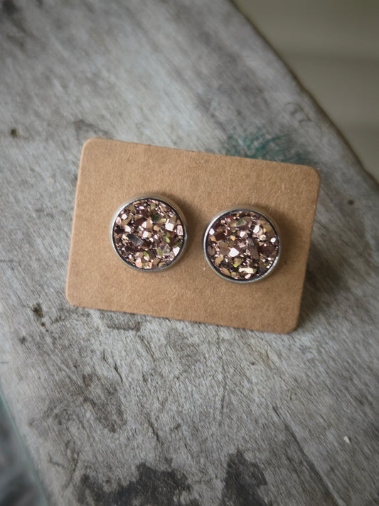 10mm Taupe Studs