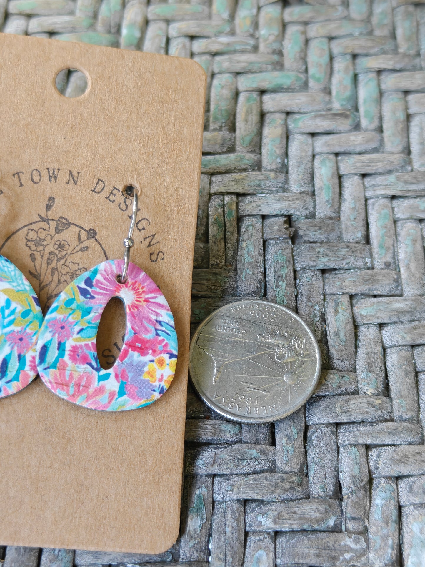 Summer Floral Cutout Drops