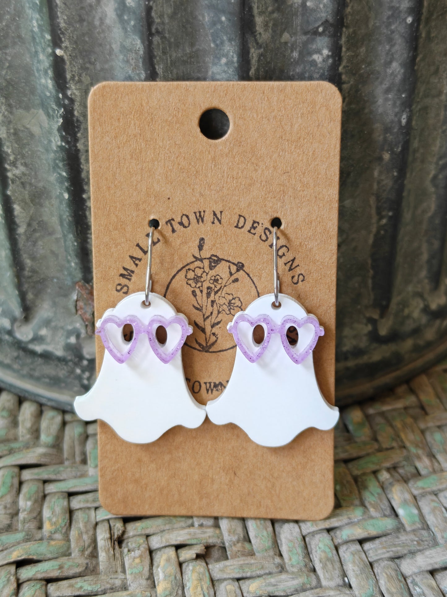 Groovy Ghosties