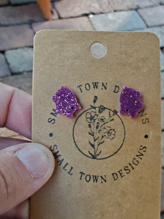 Glitter pig studs