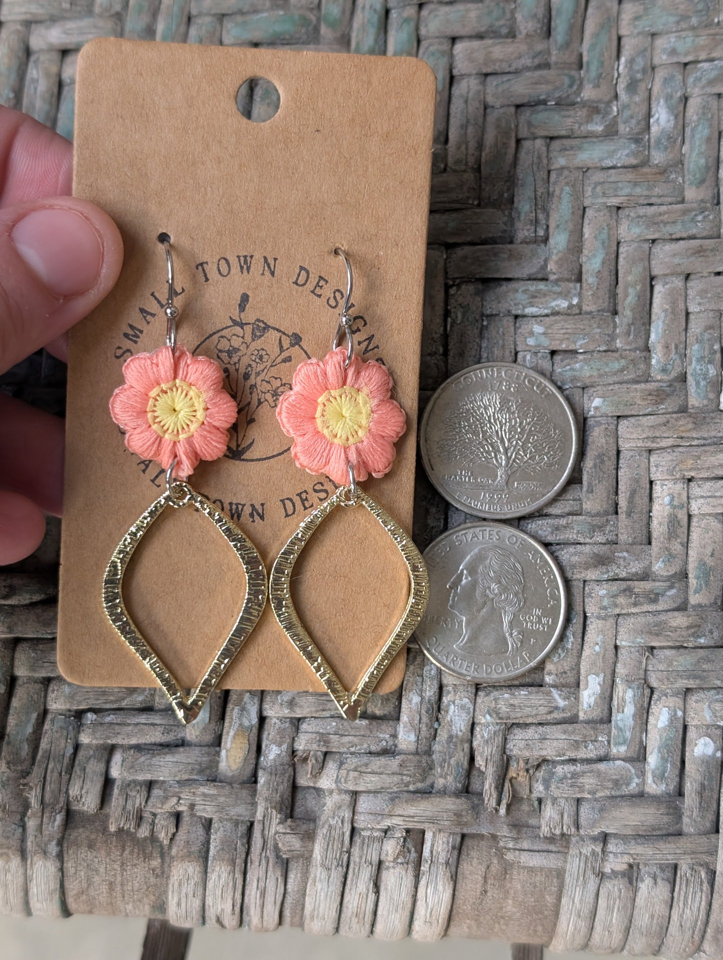 Floral Vase Dangles
