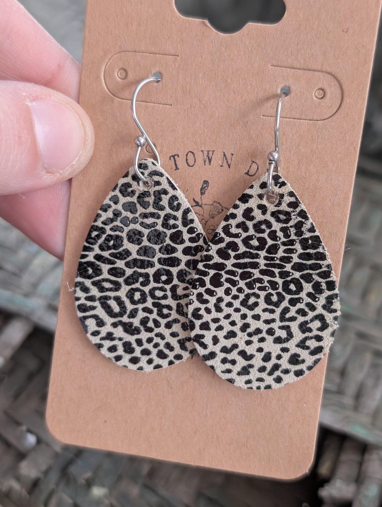 Jungle Leopard Teardrops