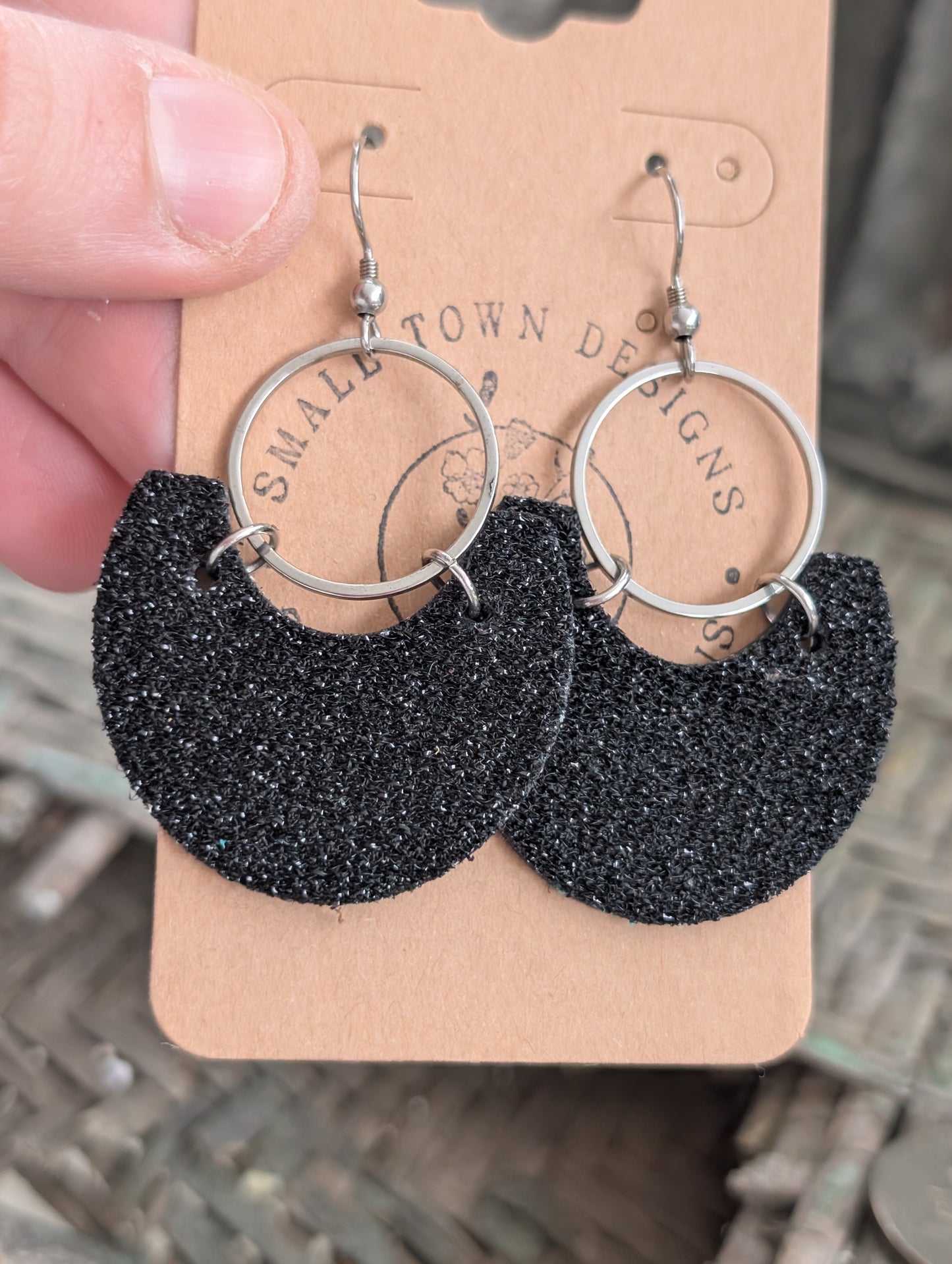 Soft Black Glitter Beauties